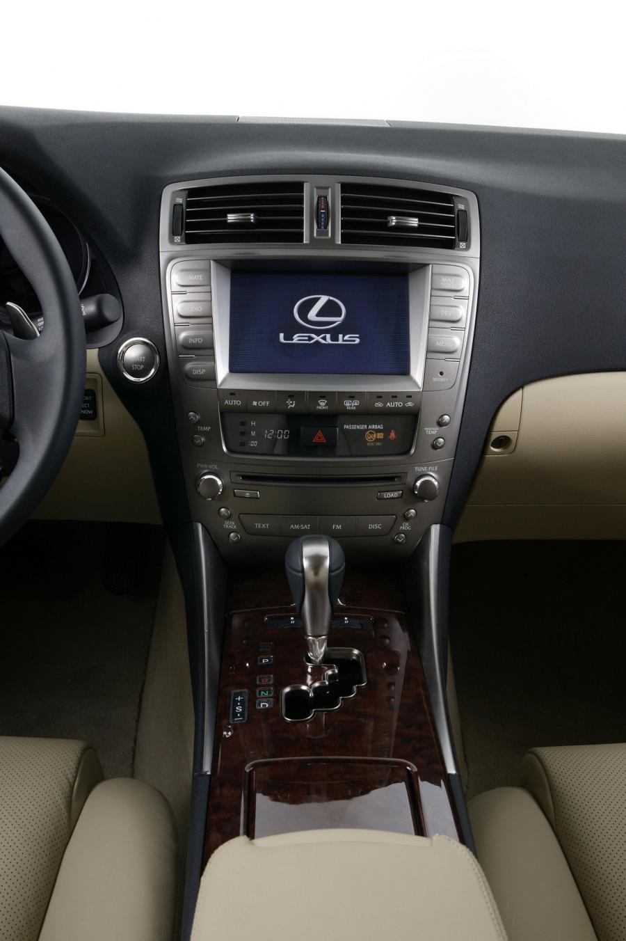  Lexus IS250 2005 года  (фото 84 из 141)